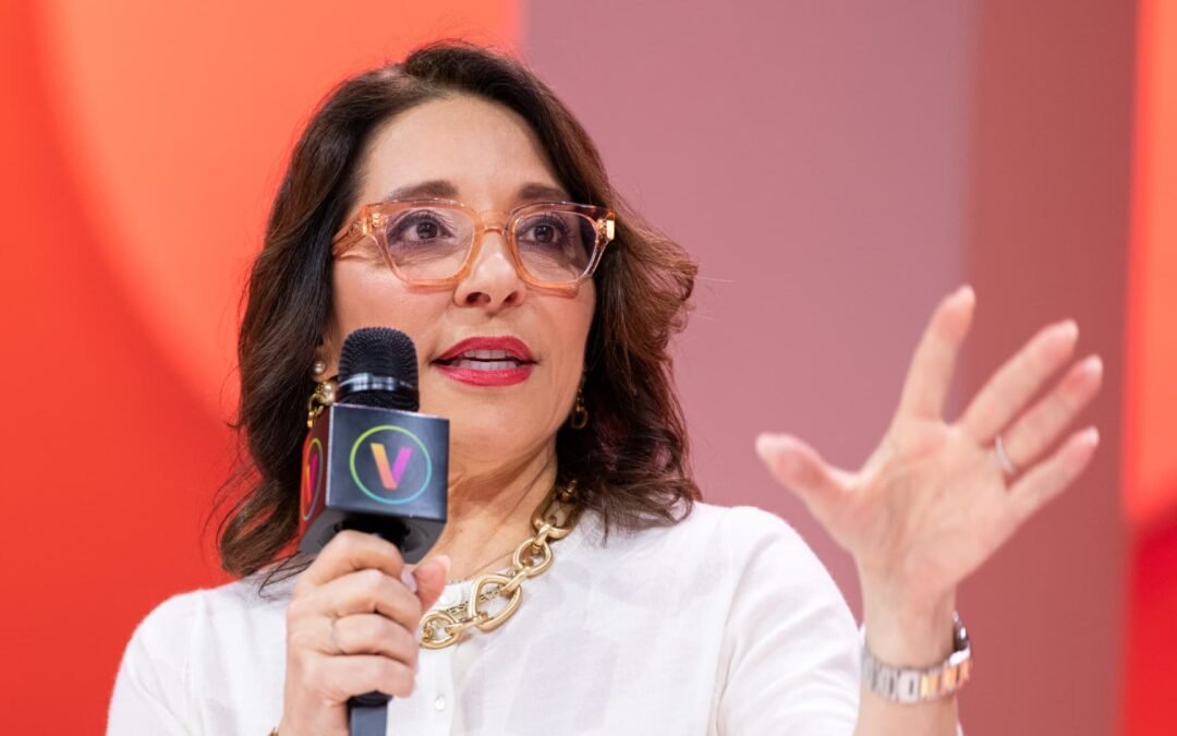 Linda Yaccarino Dismisses Top Executive Amid Revenue Growth Pressures