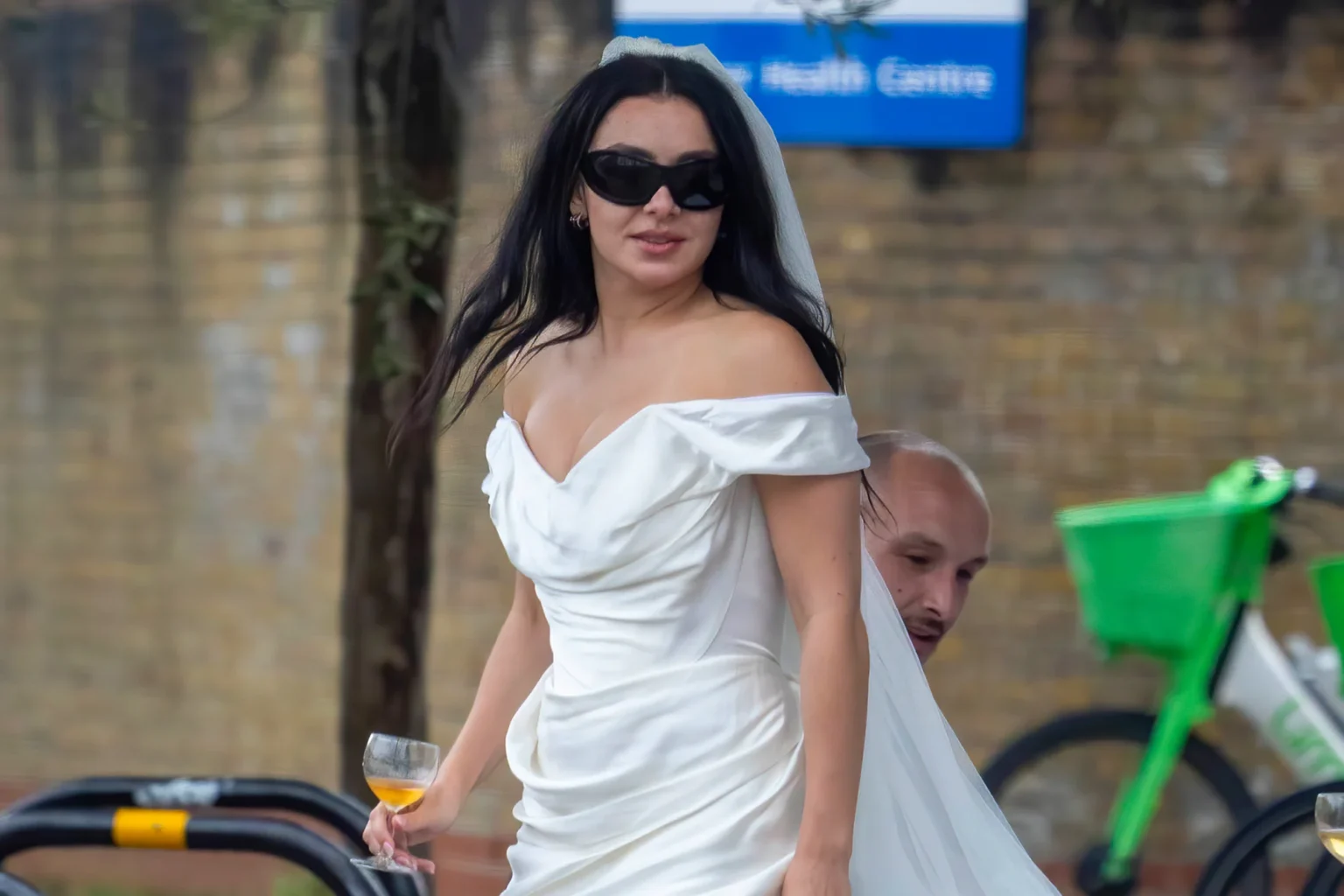 The British Pop star Charli XCX's Wedding Look Went Viral