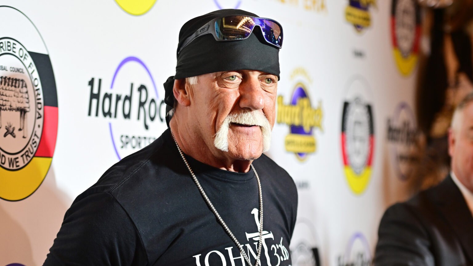 World's Top Wrestler Hulk Hogan Died At The Age of 71